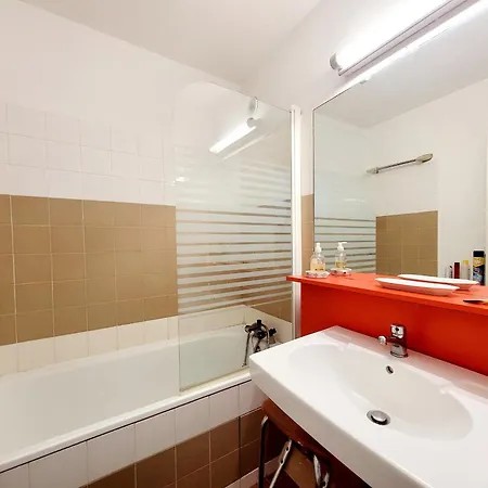 Beau Avec Parking Et Climatisation, Ideal Pour 4 Personnes - Fr-1-794-161 * Canet-en-Roussillon